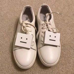 Acne studio smile face shoes